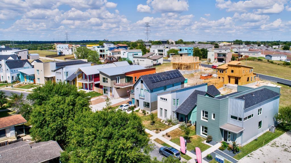 Pros and Cons of Living in East Austin