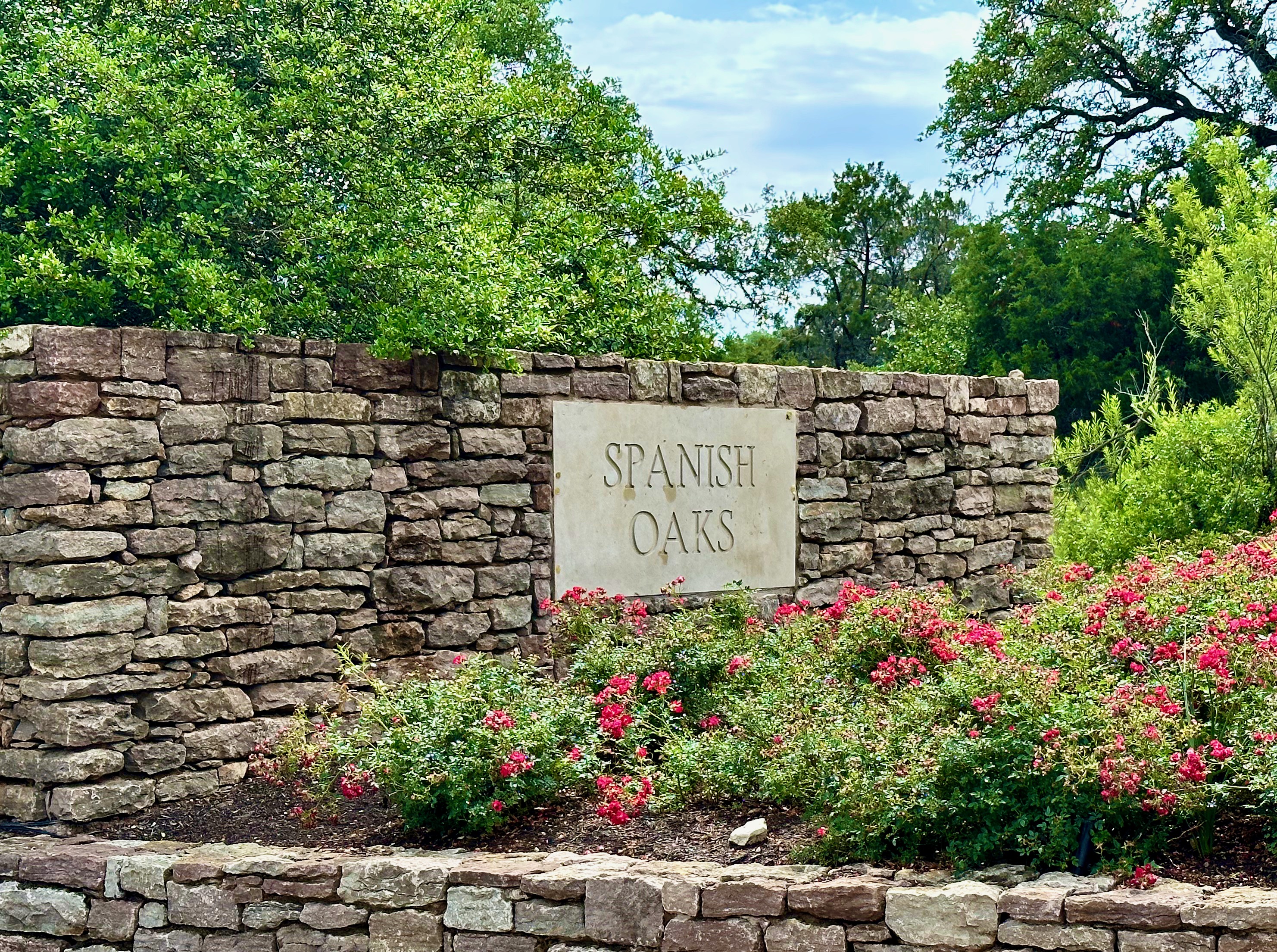 PROS & CONS Of Living In Spanish Oaks | Austin Texas Real Estate